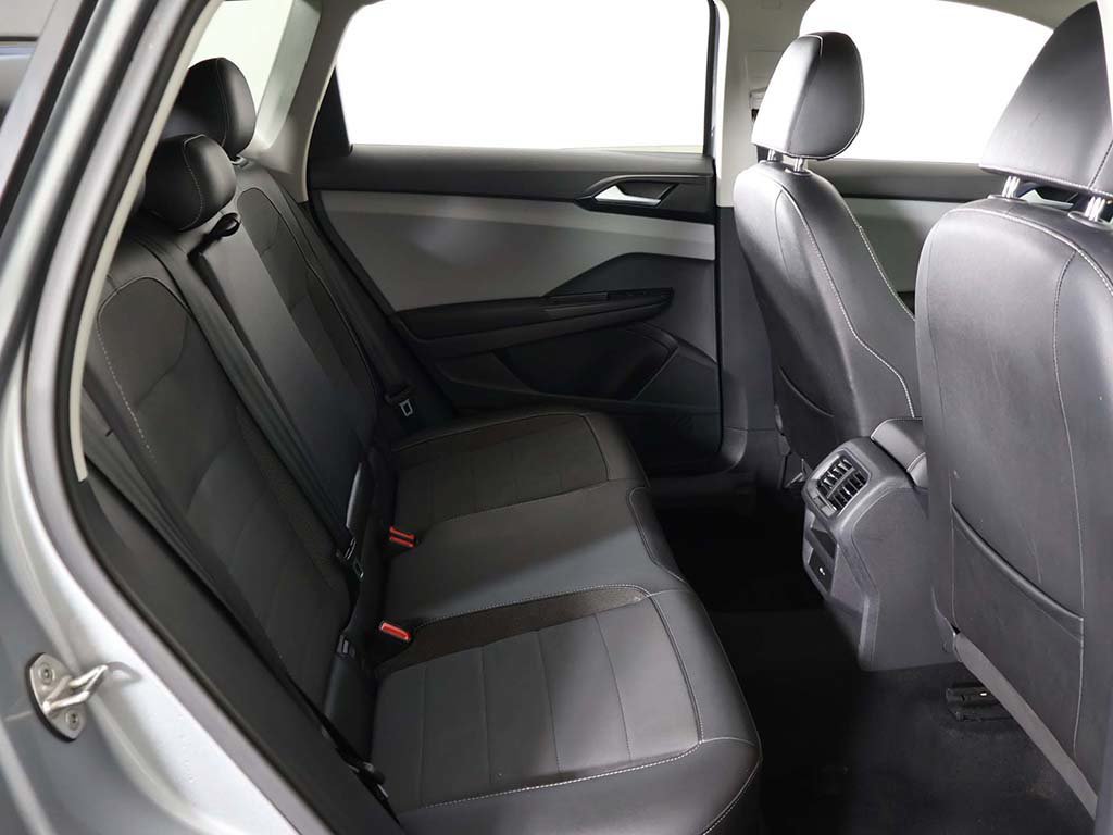 Used 2023 Volkswagen Taos SE FWD image 35