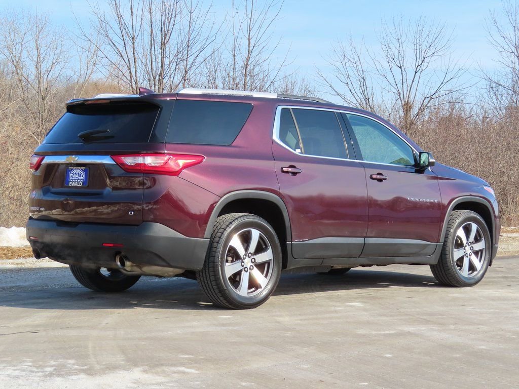 Used 2018 Chevrolet Traverse LT AWD/4WD image 3