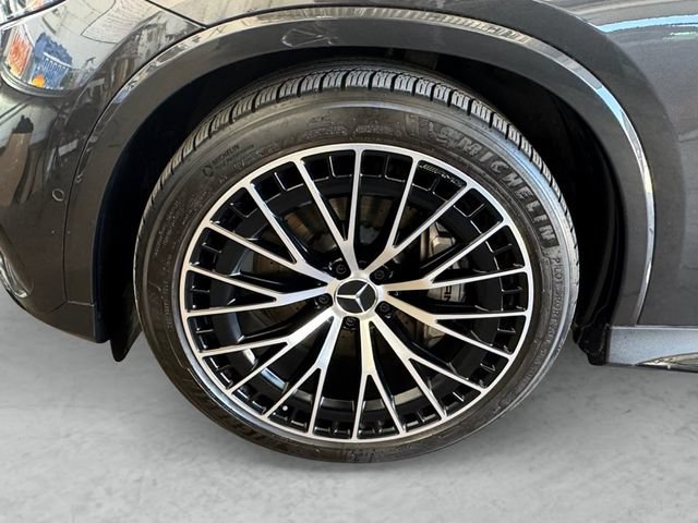 Used 2025 Mercedes-Benz GLC 43 AMG 4MATIC image 23