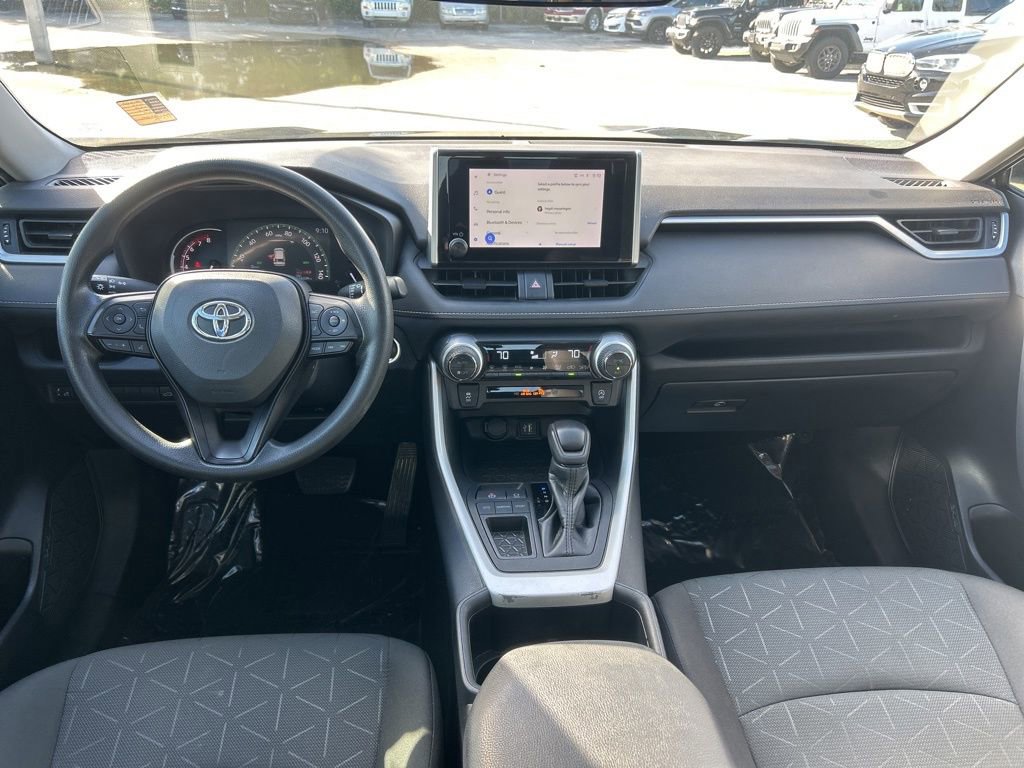 Used 2023 Toyota RAV4 XLE image 34
