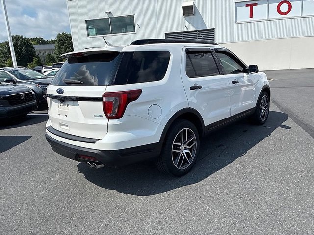 Used 2018 Ford Explorer Sport AWD/4WD image 9