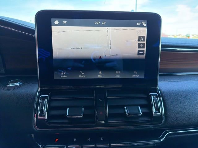 Used 2019 Lincoln Navigator Select image 28