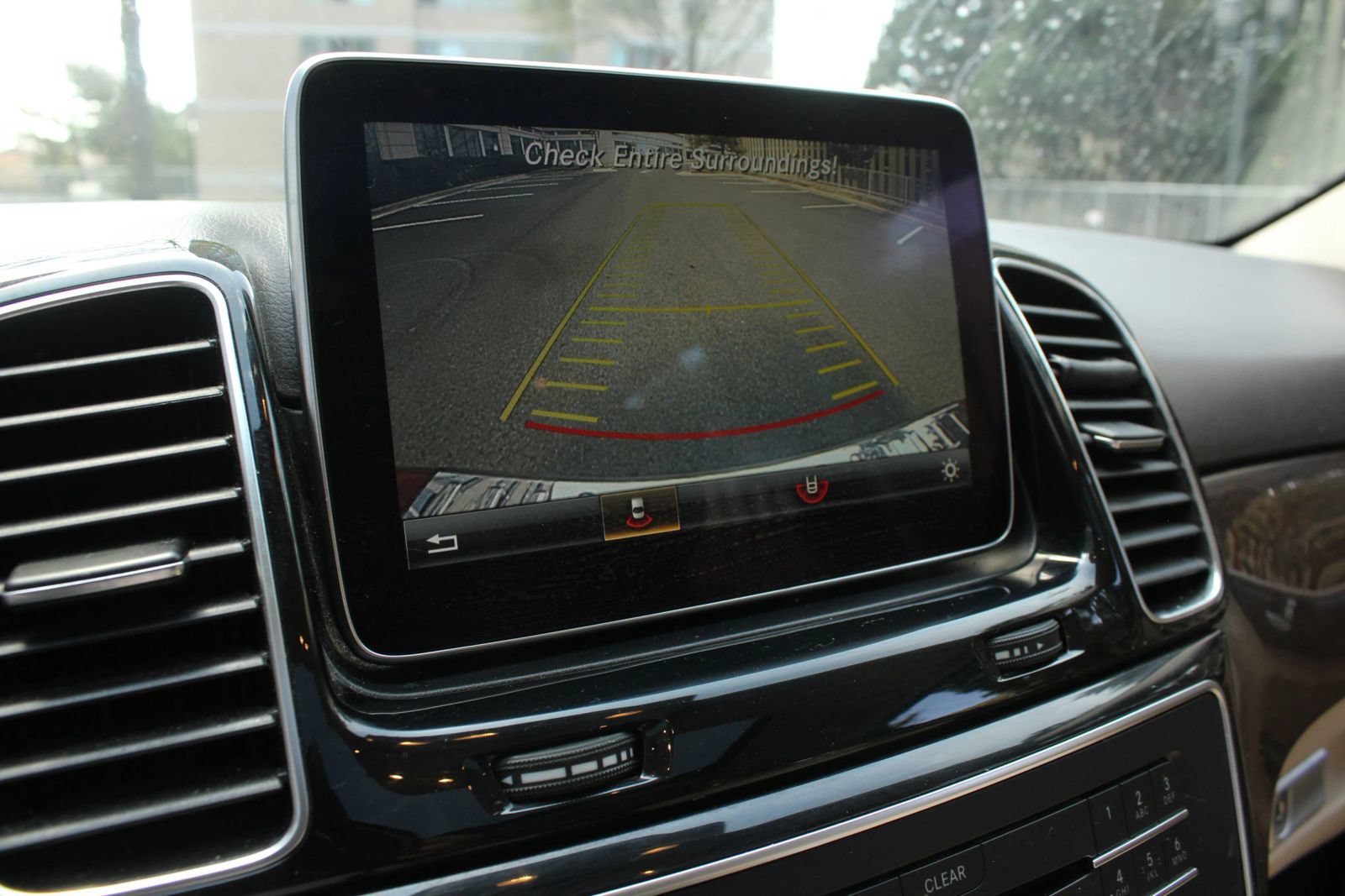 Used 2016 Mercedes-Benz GLE 350 w/ Premium Package image 33