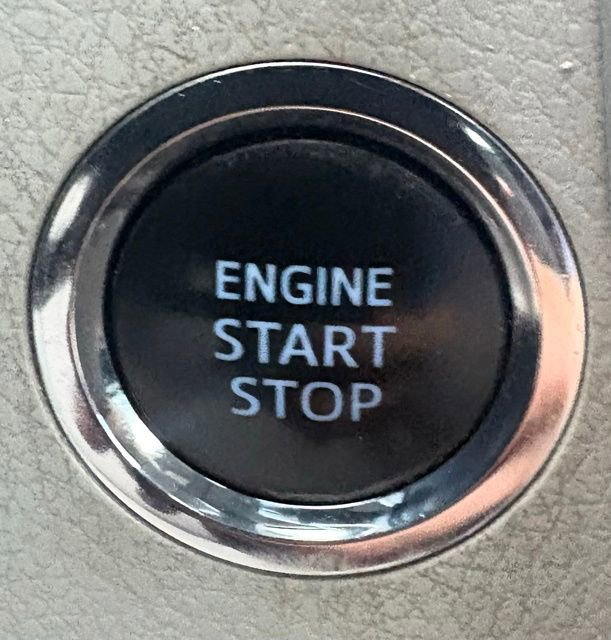 Used 2017 Toyota Highlander XLE image 38