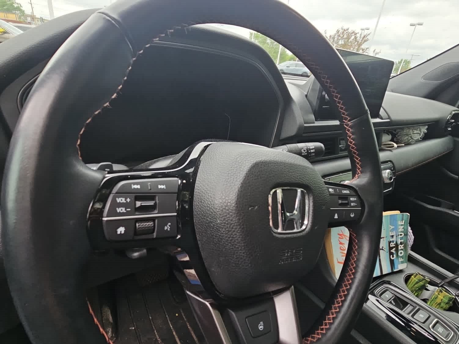 Used 2023 Honda Pilot TrailSport image 8
