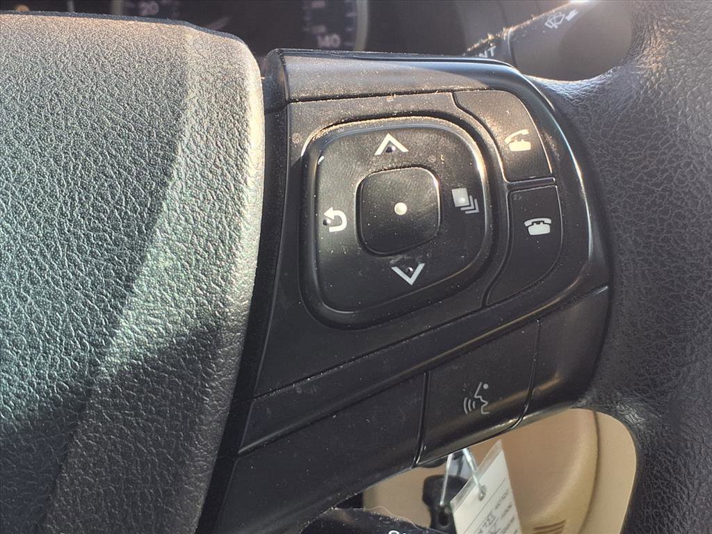 Used 2017 Toyota Camry LE image 17