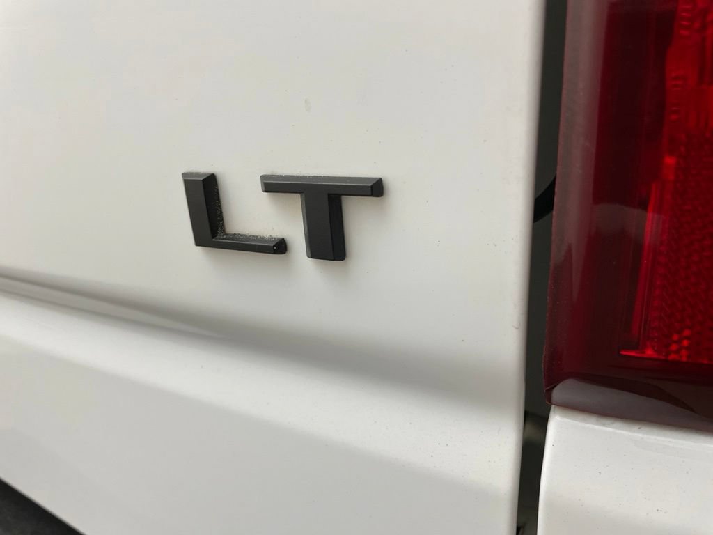 Used 2021 Chevrolet Silverado 1500 LT AWD/4WD image 10