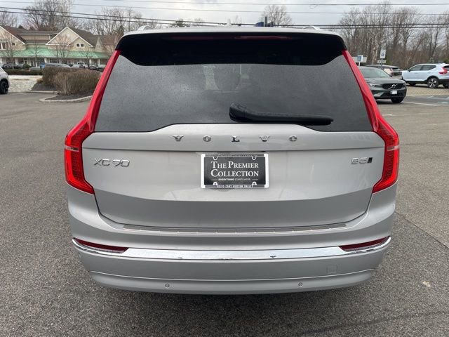 Certified 2024 Volvo XC90 B5 Core w/ Climate Package image 3