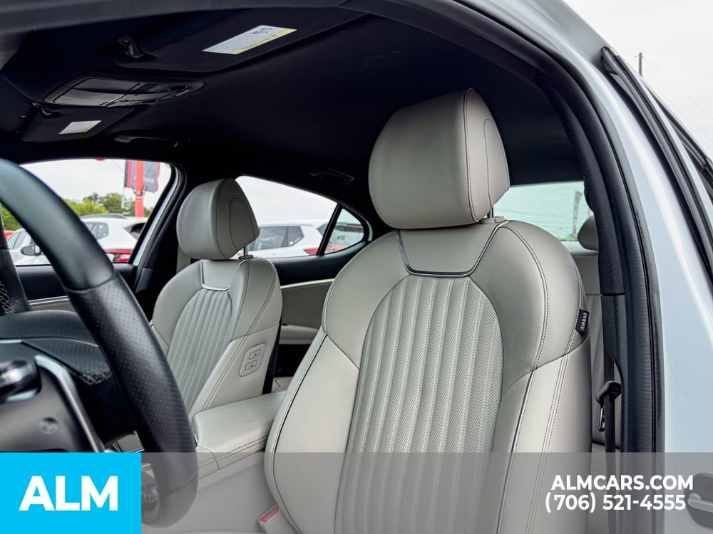 Used 2023 Genesis G70 3.3T AWD/4WD image 11