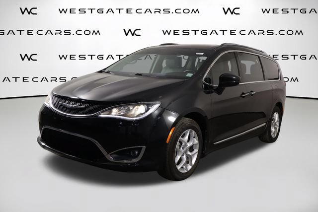 Used 2018 Chrysler Pacifica Touring-L Plus w/ Tire & Wheel Group