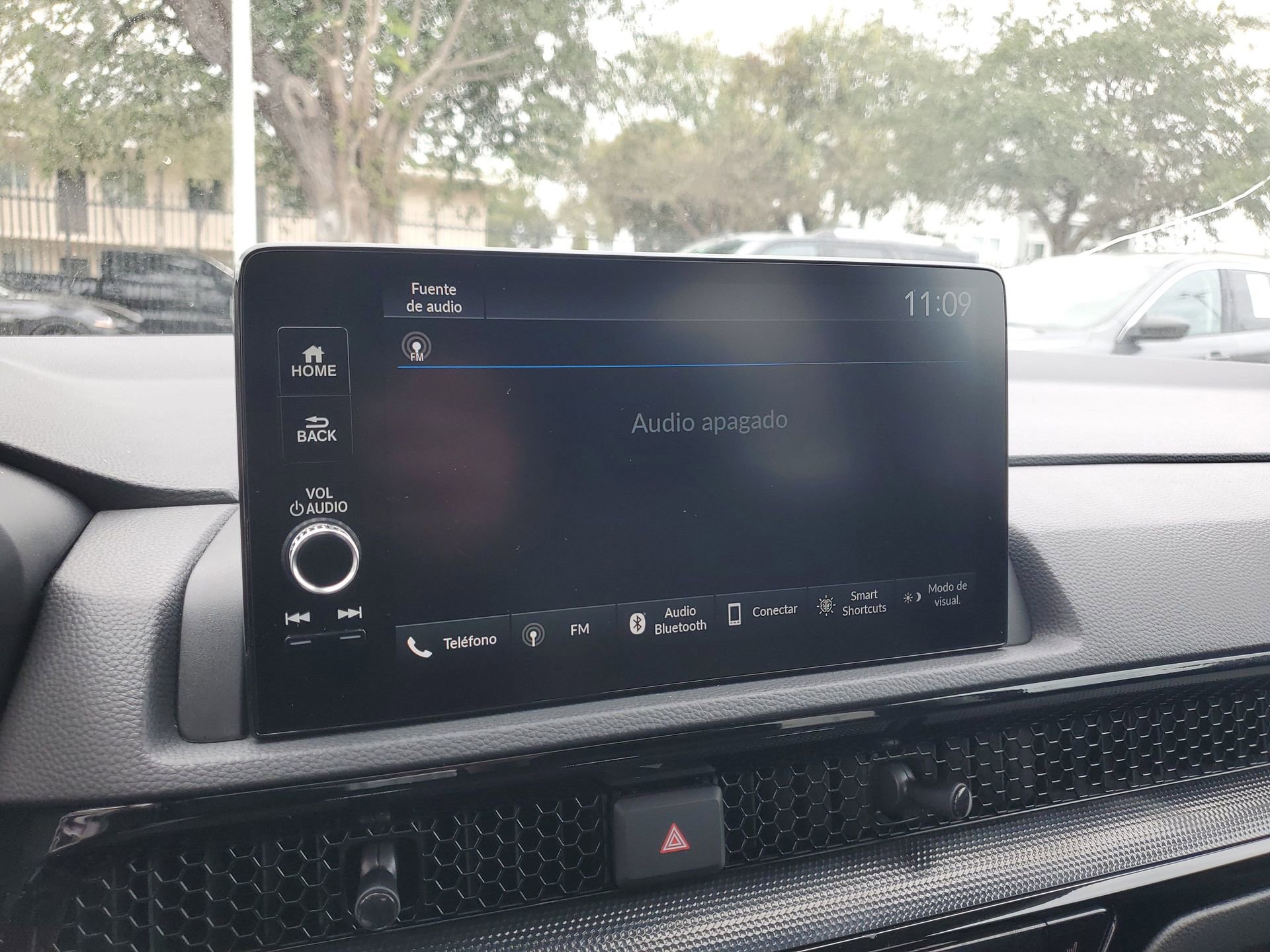 Used 2025 Honda CR-V EX-L image 28