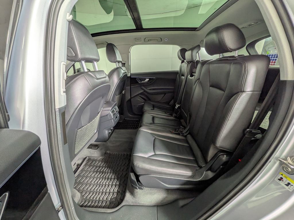 Used 2019 Audi Q7 3.0T Premium Plus w/ Premium Plus Package image 37