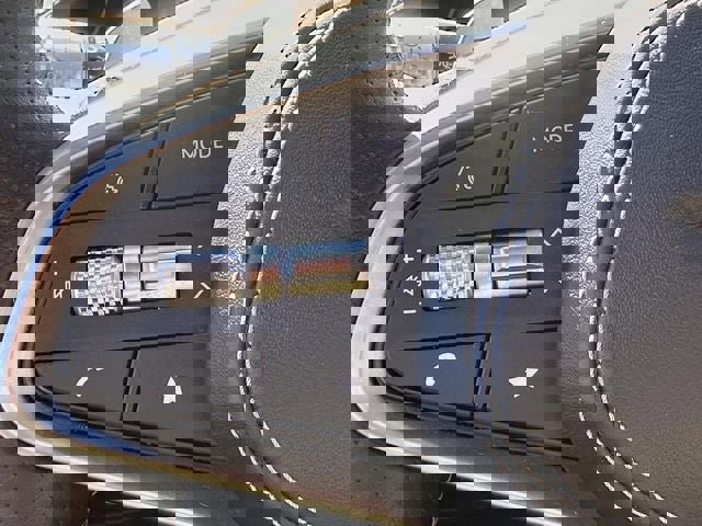 Used 2025 Genesis GV70 3.5T Sport w/ Sport Advanced Package image 31