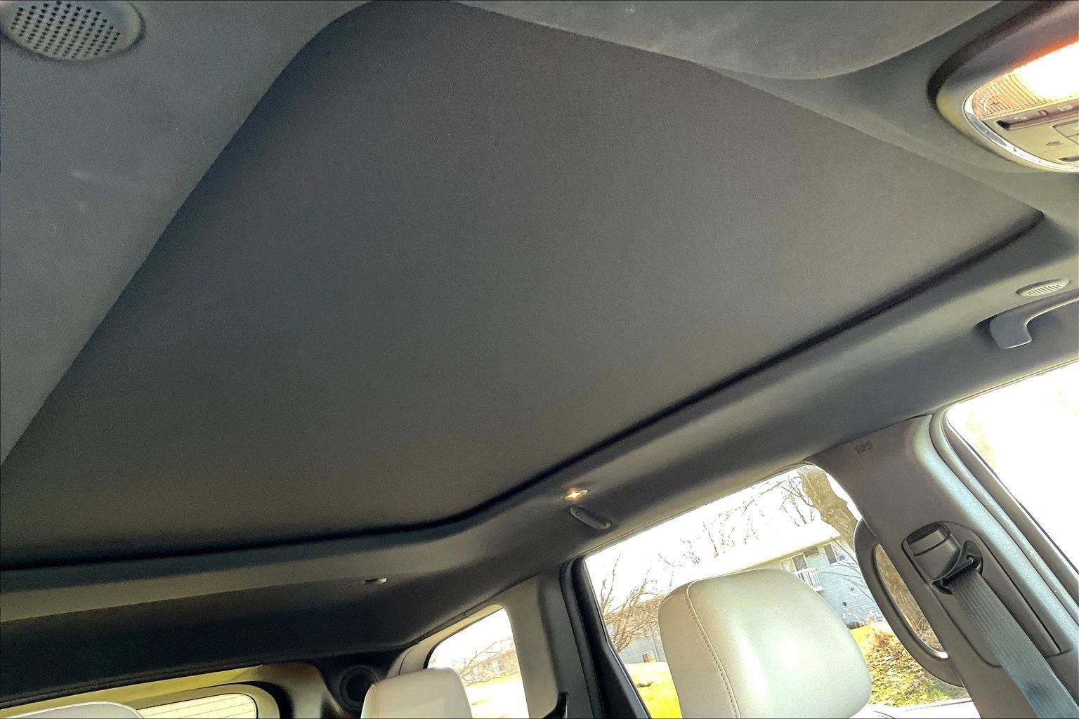 Used 2018 Jeep Grand Cherokee Limited AWD/4WD image 22