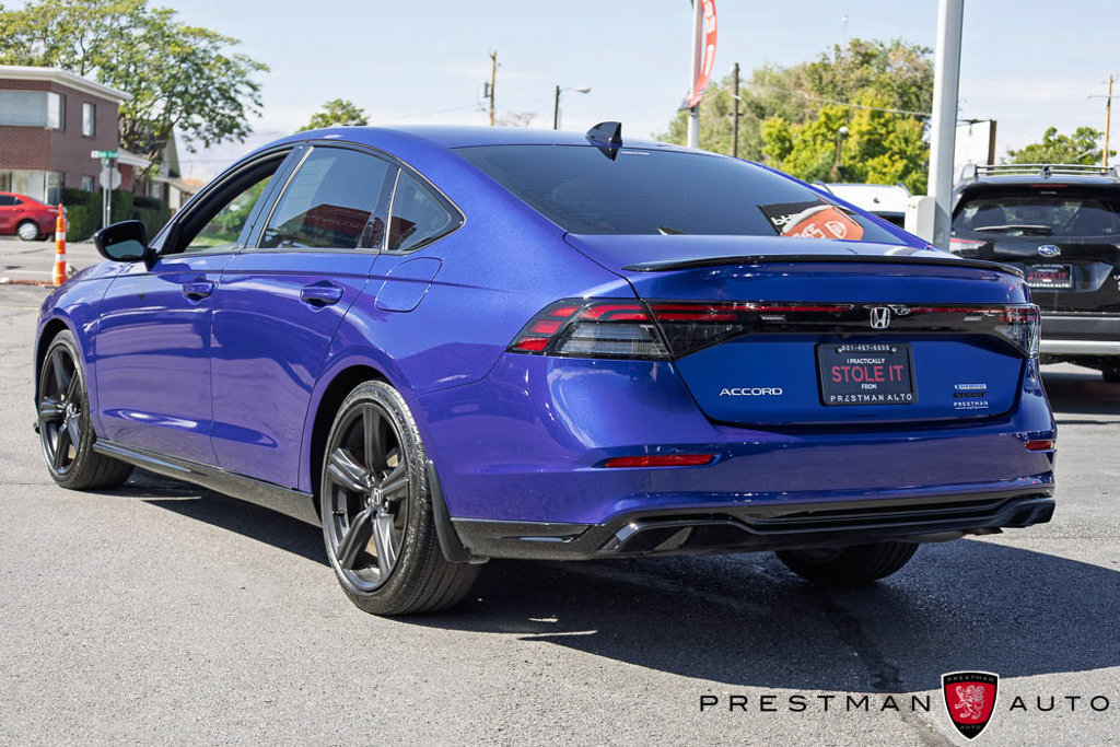 Used 2025 Honda Accord Sport image 16
