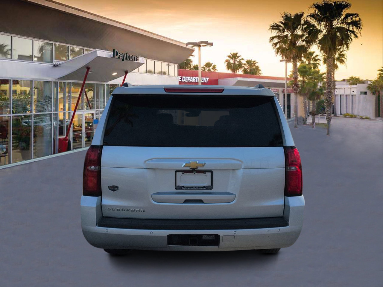 Used 2019 Chevrolet Suburban LT AWD/4WD image 4