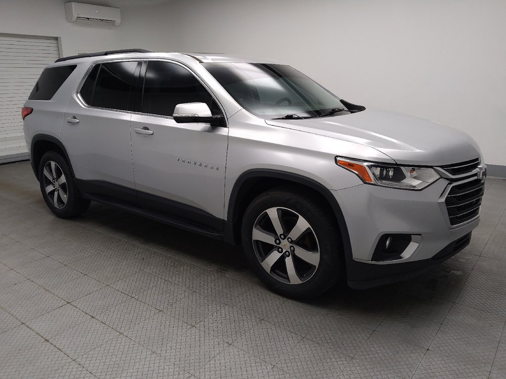 Used 2019 Chevrolet Traverse LT w/ LT Premium Package FWD image 11