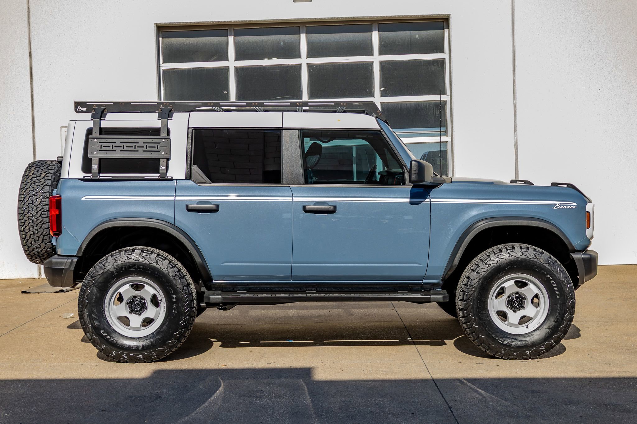 Used 2023 Ford Bronco Heritage Edition image 11