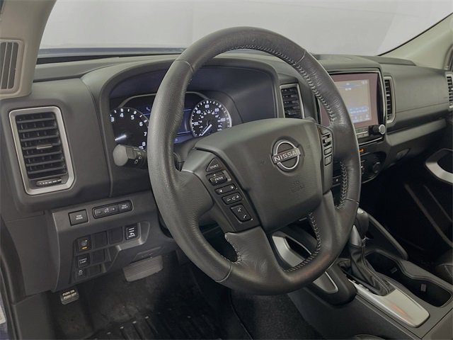 Used 2022 Nissan Frontier SV image 10