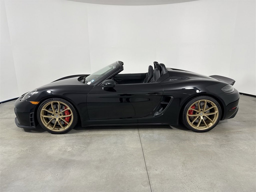 Certified 2021 Porsche 718 Boxster Spyder image 2