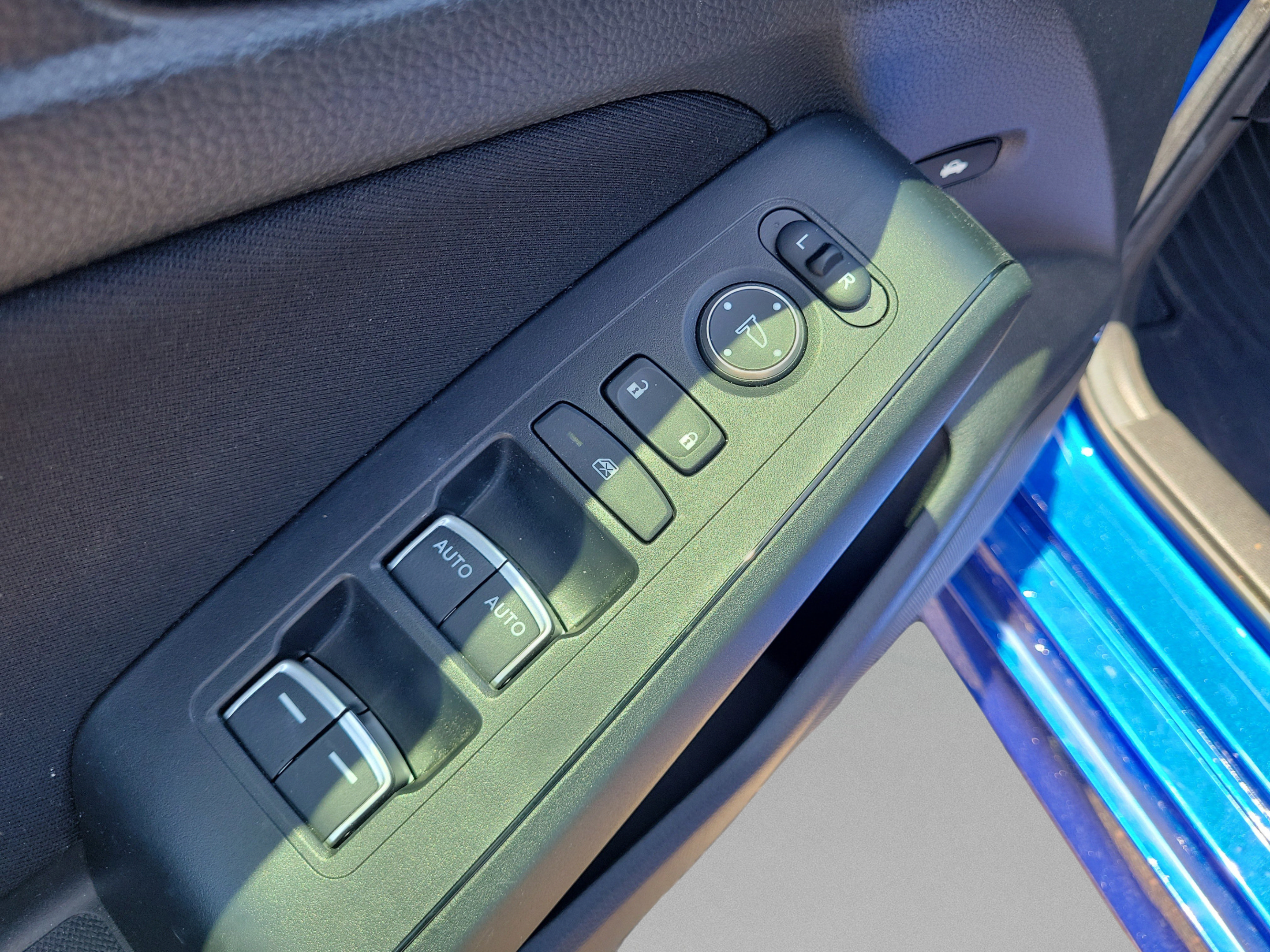 Certified 2023 Honda Civic EX image 23