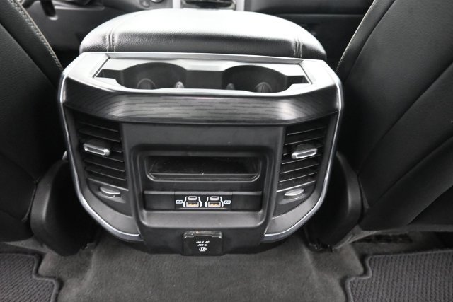 Used 2024 RAM 1500 Laramie AWD/4WD image 21