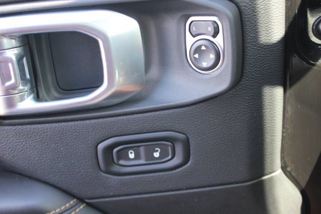 Used 2024 Jeep Gladiator Sport w/ Premium Package AWD/4WD image 20