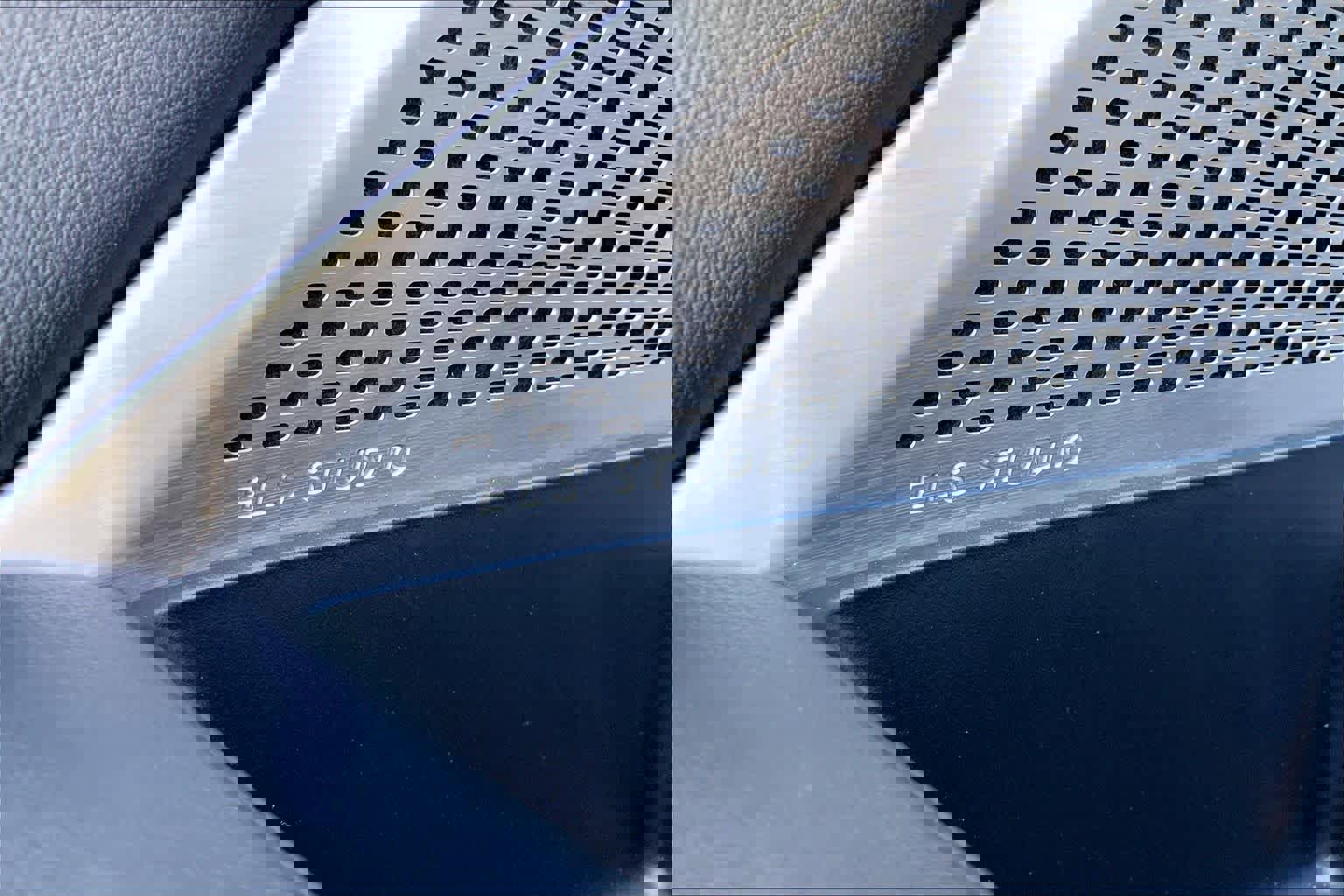 Certified 2024 Acura MDX w/Technology Package image 33