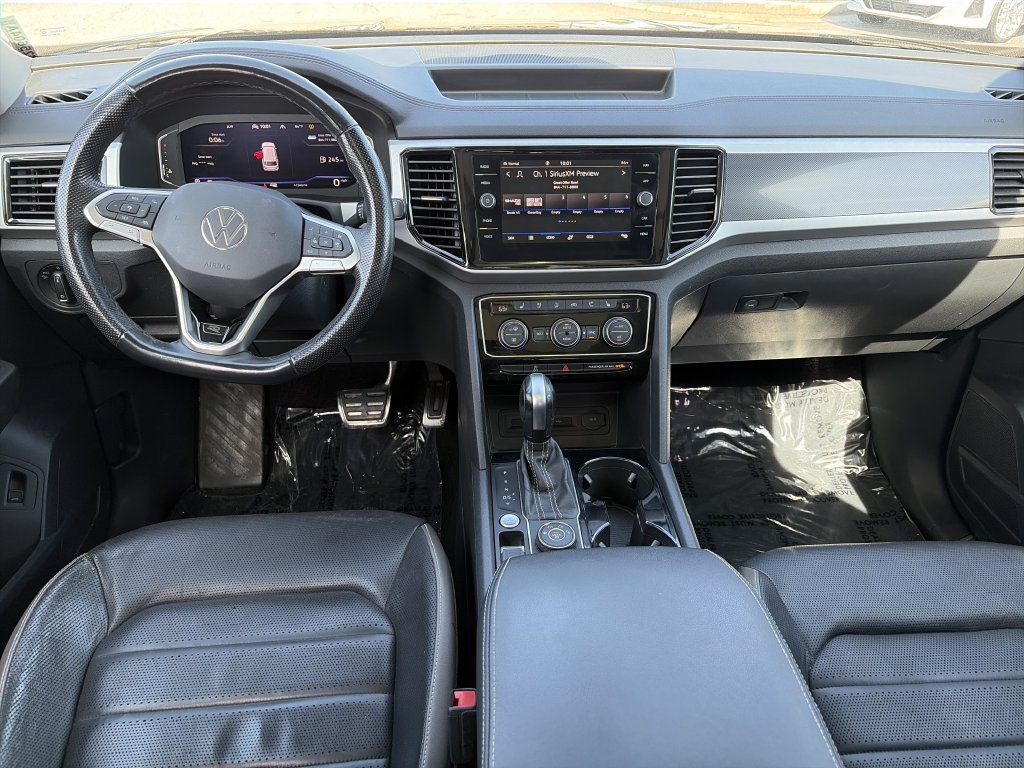 Certified 2023 Volkswagen Atlas SEL Premium AWD/4WD image 2