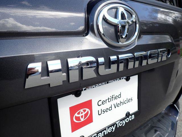 Certified 2019 Toyota 4Runner SR5 Premium AWD/4WD image 8