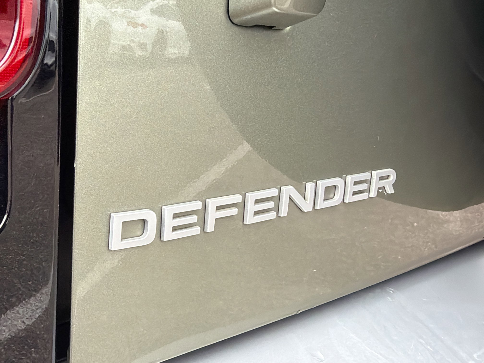 Used 2021 Land Rover Defender 110 S image 11