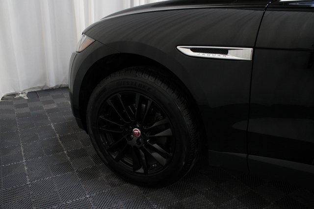 Used 2018 Jaguar F-PACE Prestige image 9