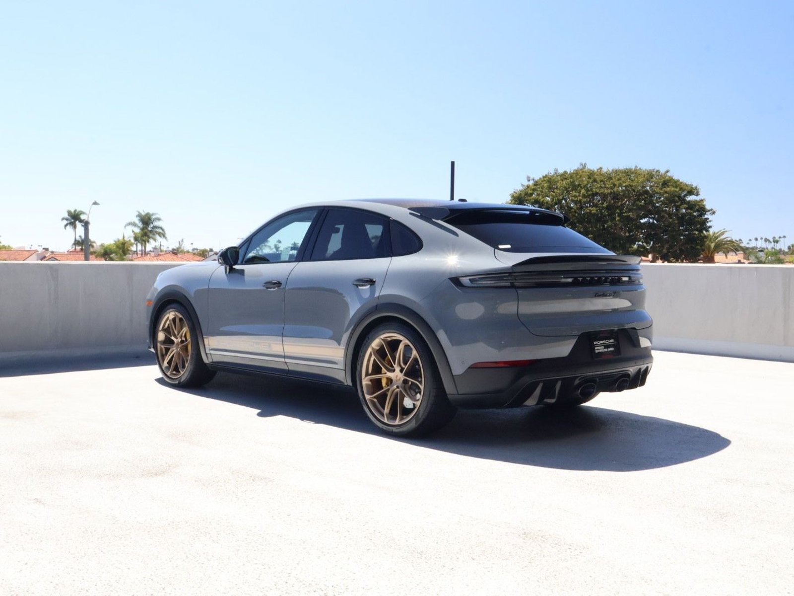 Certified 2026 Porsche Cayenne Turbo GT AWD/4WD image 3