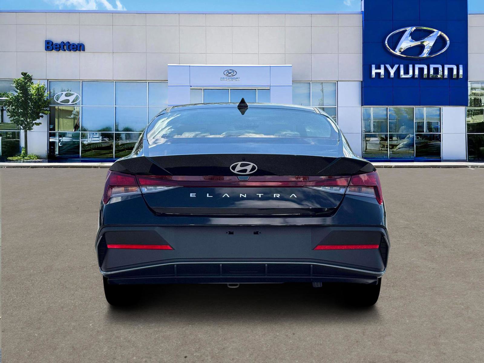 New 2026 Hyundai Elantra SE FWD image 6