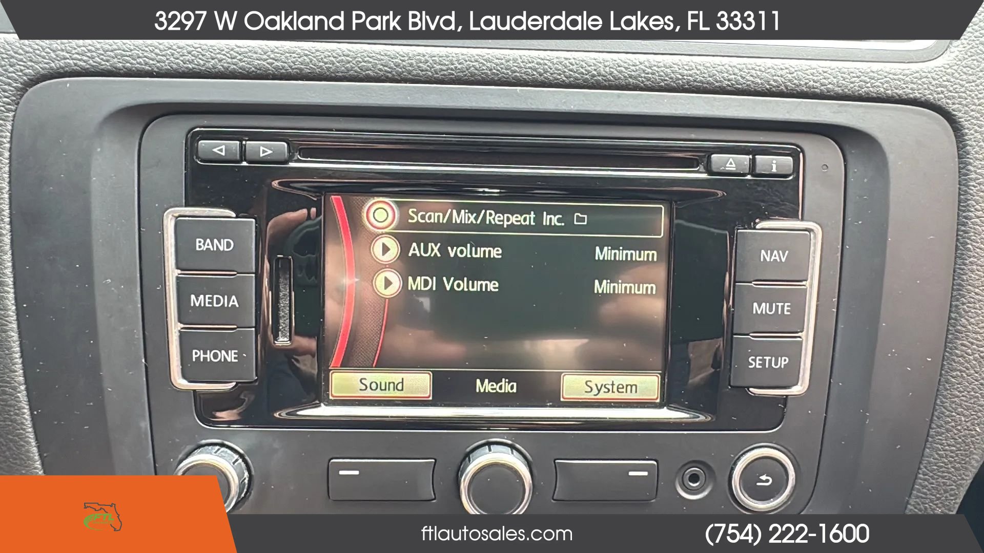 Used 2014 Volkswagen Jetta SEL FWD image 48