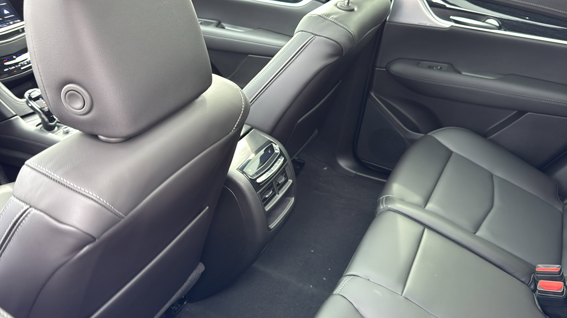 New 2026 Cadillac XT5 Premium Luxury w/ Driver Assist Package image 33