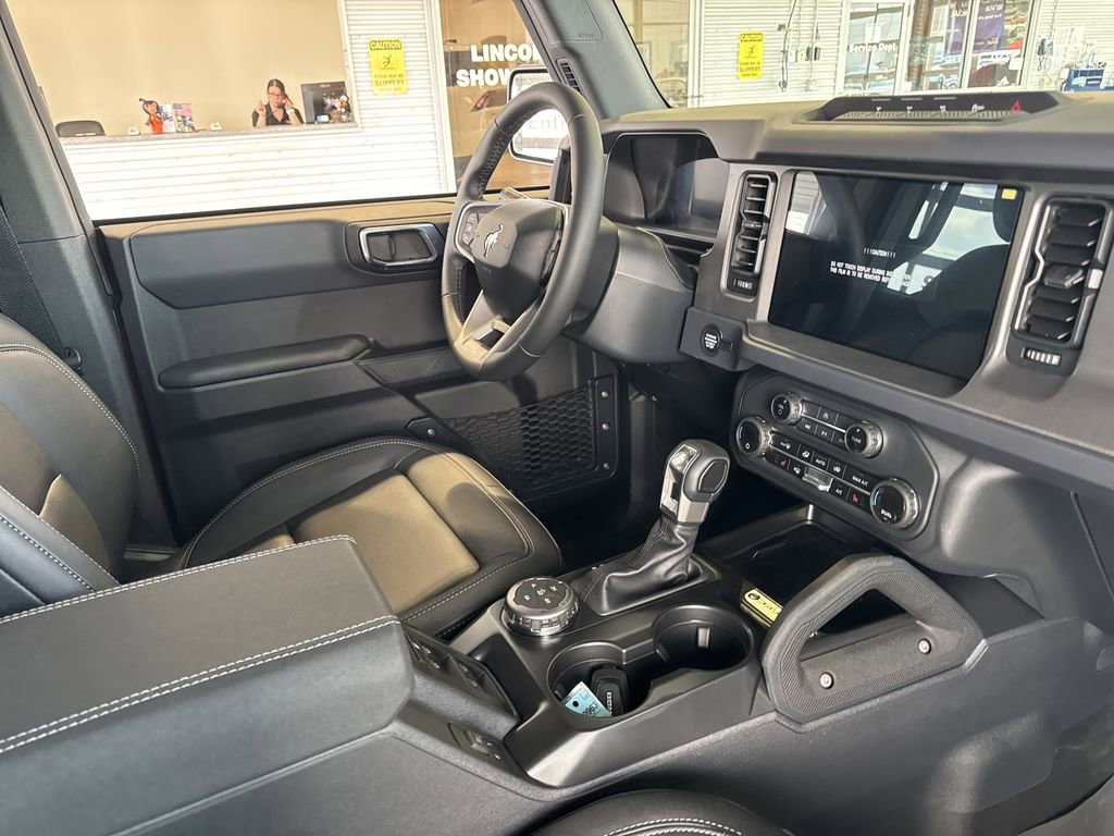 New 2025 Ford Bronco Big Bend w/ Black Diamond Package image 14