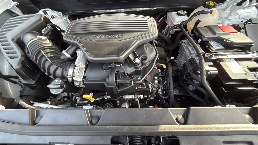 Used 2023 GMC Acadia AT4 w/ Preferred Package image 19