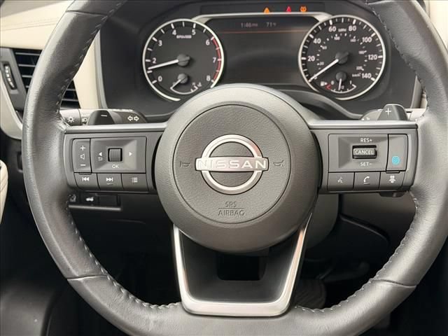 Used 2024 Nissan Rogue SV w/ SV Premium Package AWD/4WD image 13