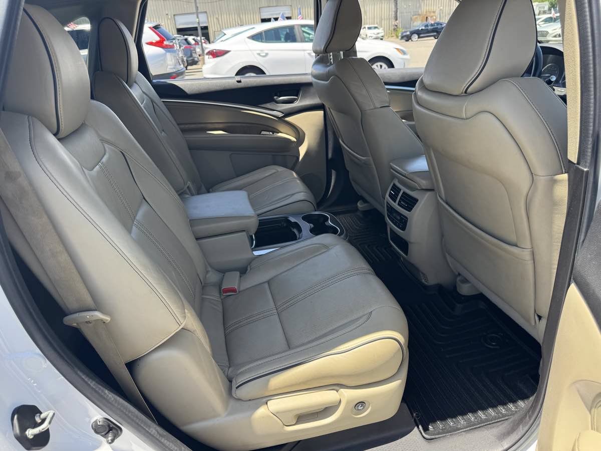 Used 2020 Acura MDX w/ Advance Package AWD/4WD image 17