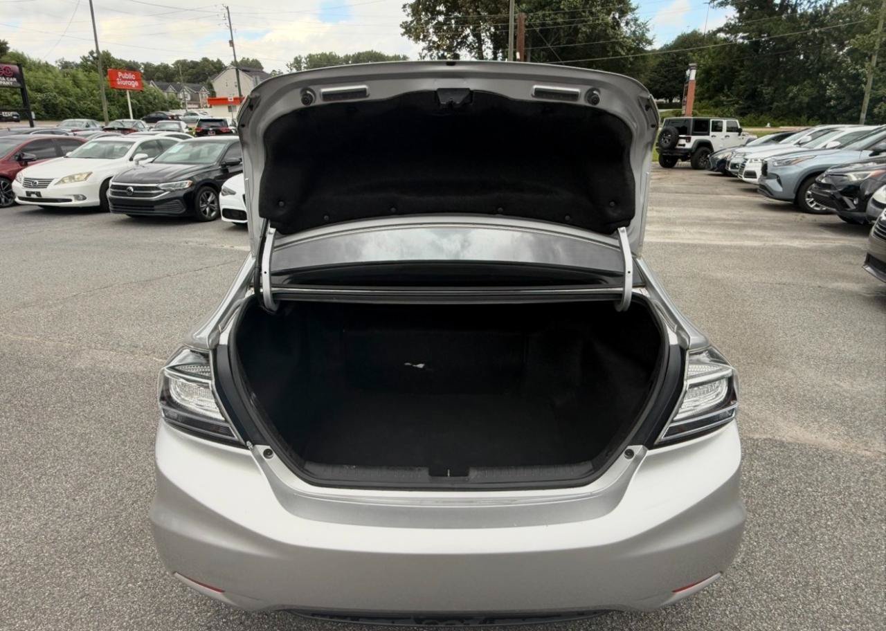 Used 2015 Honda Civic Hybrid Sedan image 31
