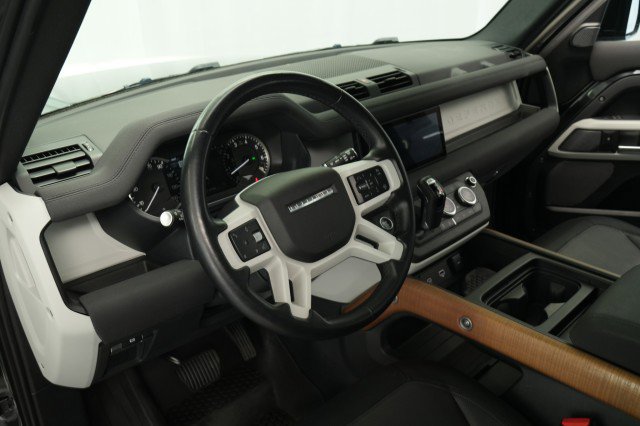 Used 2023 Land Rover Defender 110 X-Dynamic SE AWD/4WD image 35