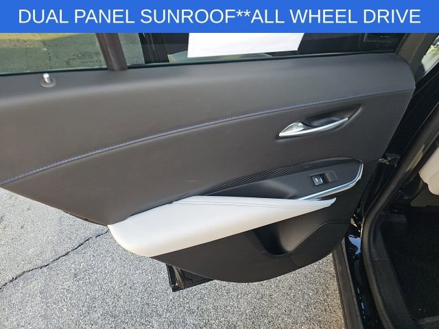 Used 2024 Cadillac XT4 Sport image 27