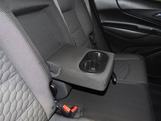 Used 2018 Chevrolet Equinox LT image 39