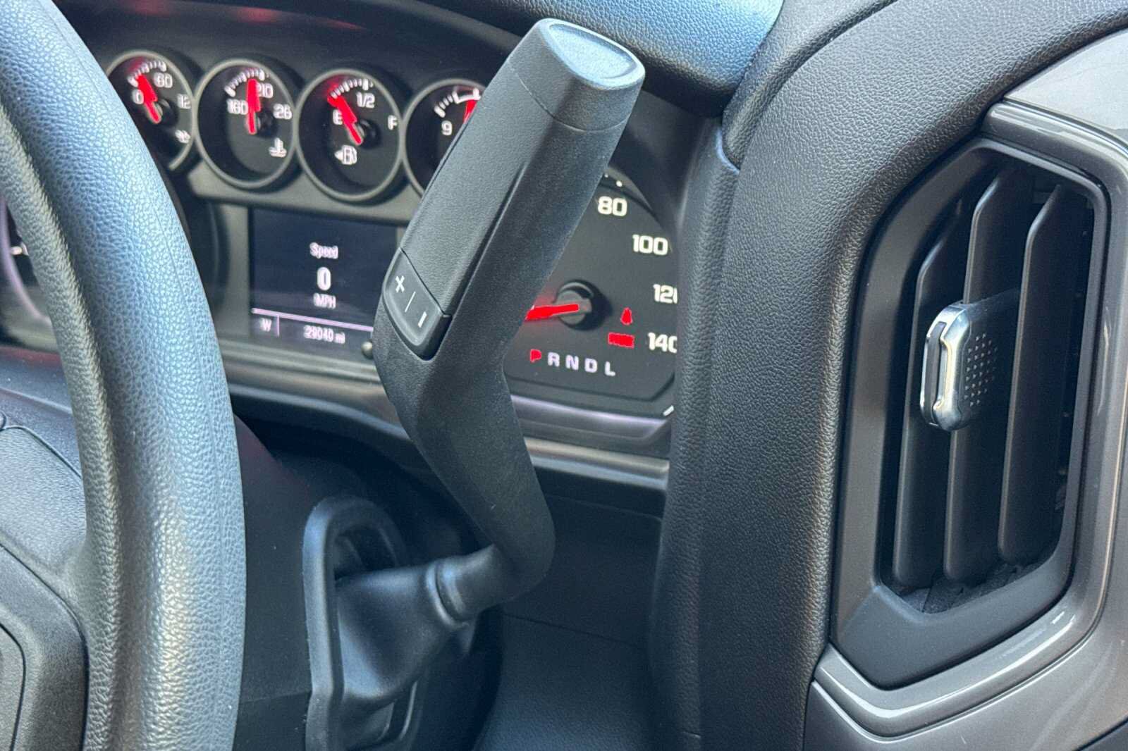 Used 2022 Chevrolet Silverado 1500 Custom RWD image 17