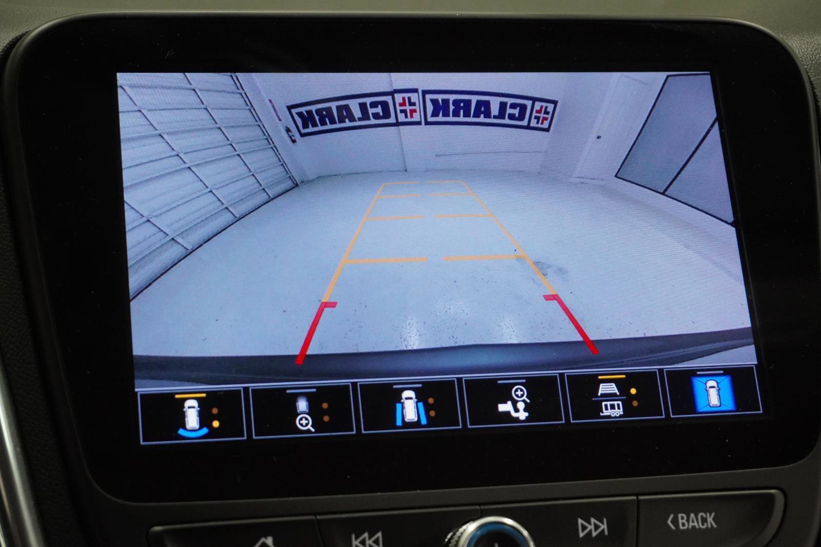 Used 2023 Chevrolet Equinox LT image 28