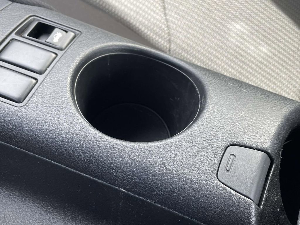 Used 2025 Nissan Z Sport w/ Floor Mat Package image 29