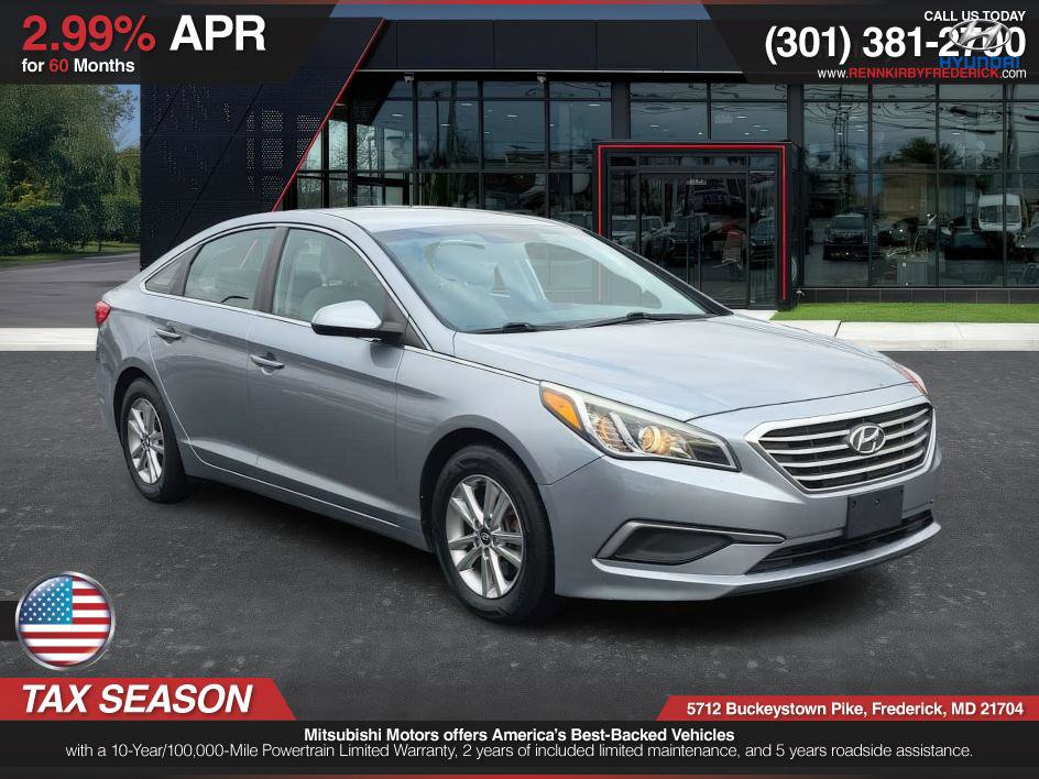 Used 2016 Hyundai Sonata SE image 1