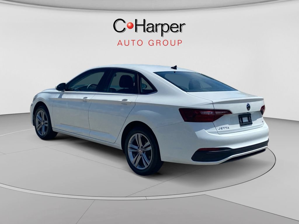 Used 2023 Volkswagen Jetta SE FWD image 5