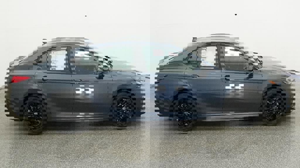 New 2026 Toyota Camry SE image 11